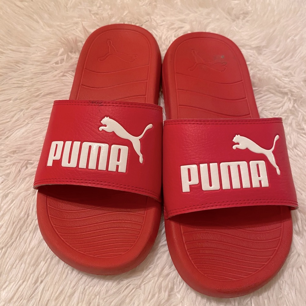 Puma women slides